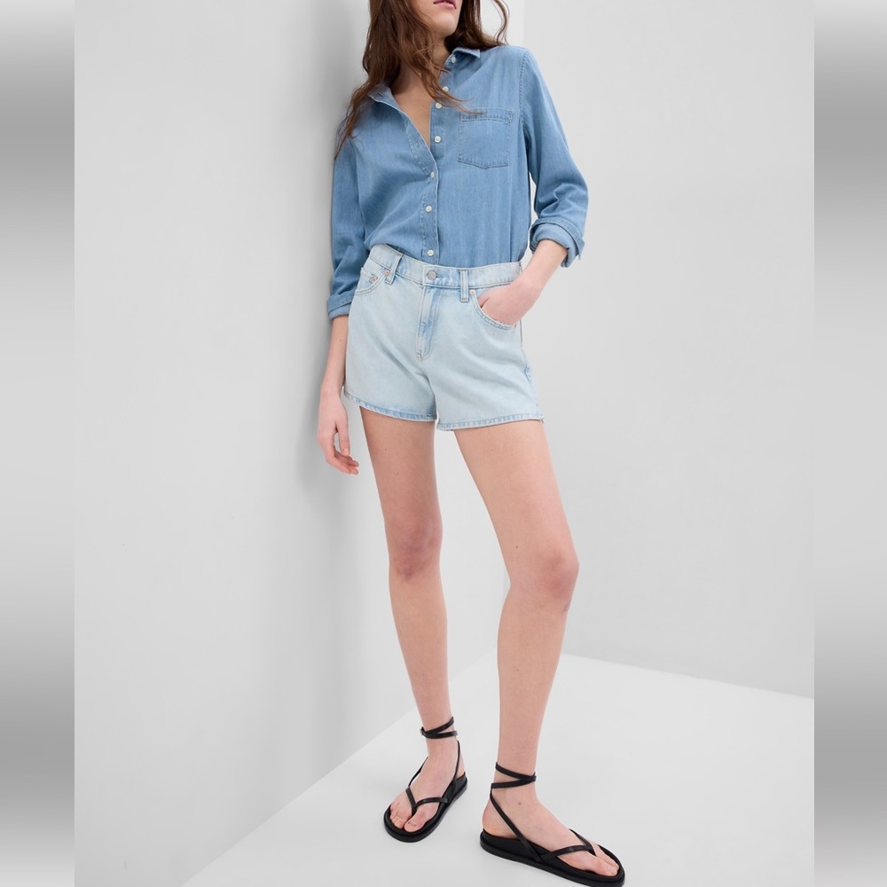 Gap 100% Cotton Low Rise Stride Short 29P